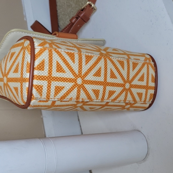 Spartina 449 Zesty Citrus Leather And Linen Crossbody Purse - Picture 10 of 17